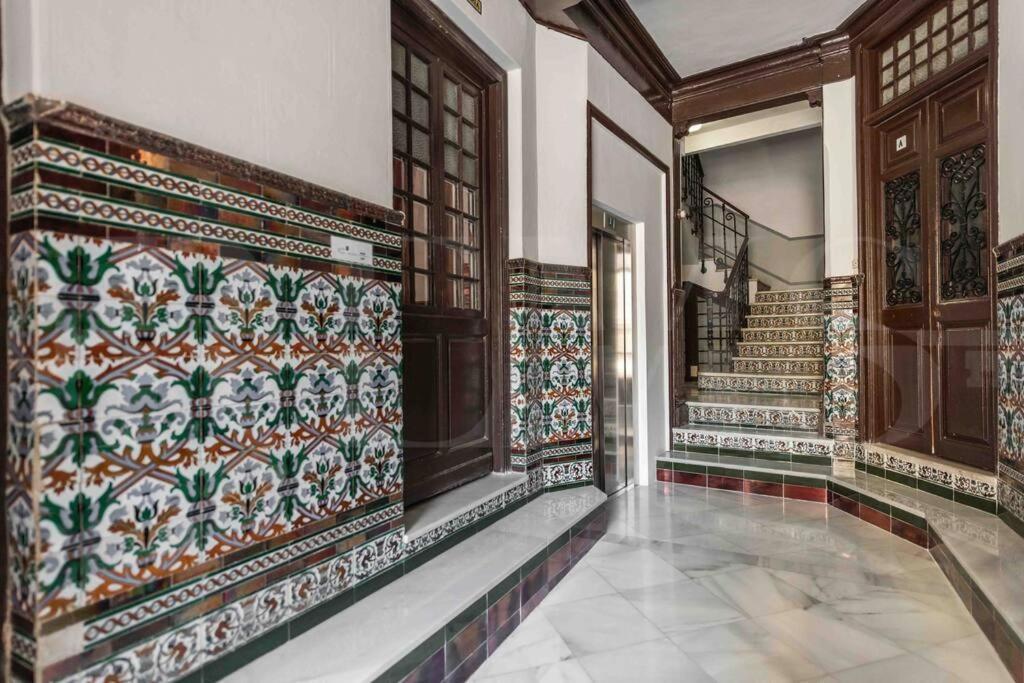Modern Next To The Cervantes Theatre By Rems Apartament Malaga