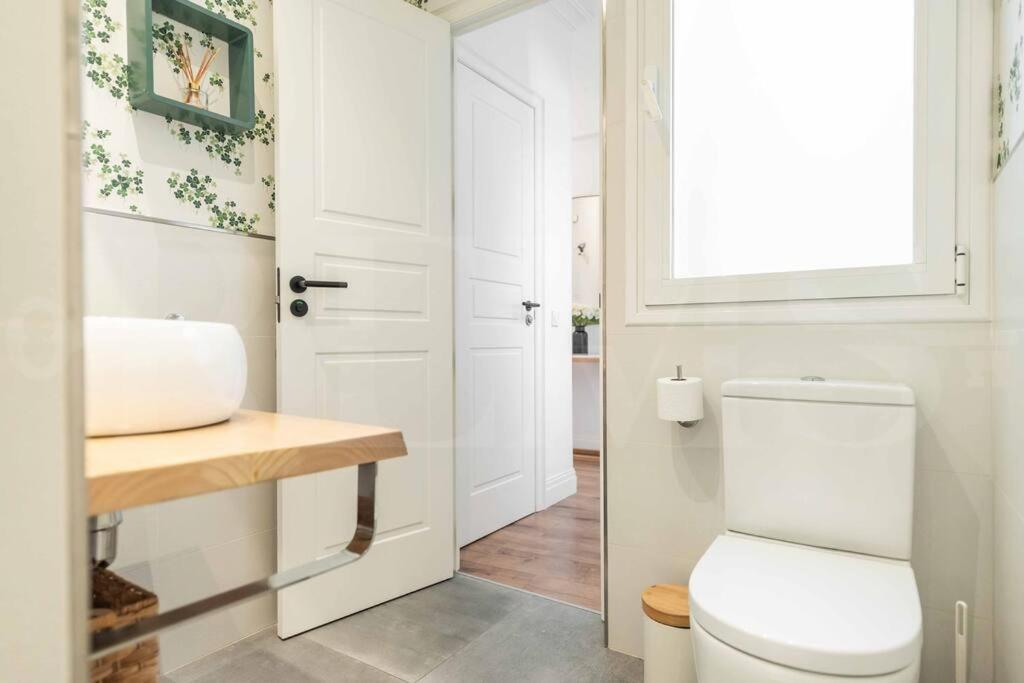 Apartament Modern Next To The Cervantes Theatre By Rems Malaga